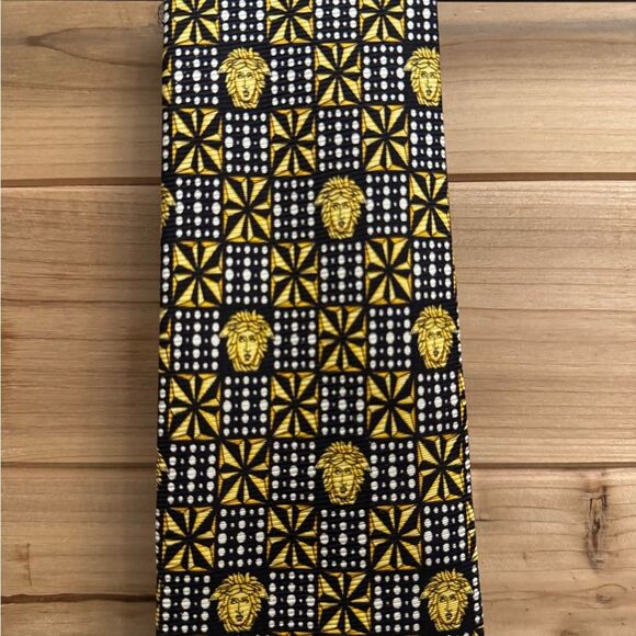Vintage 90’s Gianni Versace Neiman Marcus Medusa Checker Silk Black Gold Tie - Picture 6 of 10